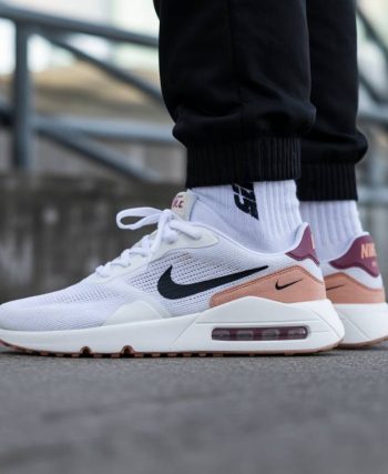 Nike et la tendance quiet luxury : comment adopter le luxe discret avec vos sneakers préférées